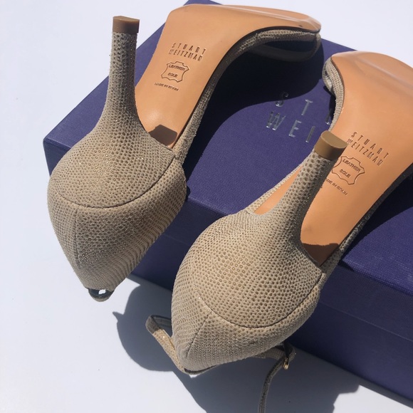 Stuart Weitzman NWB Nude Goosebump toe strap heel - Picture 4 of 8